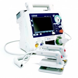 Défibrillateur à usage hospitalier avec écran LCD